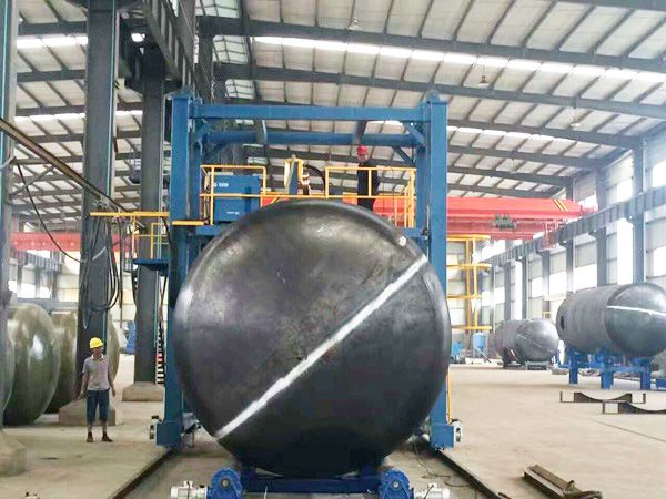 移動(dòng)焊接升降平臺(tái)