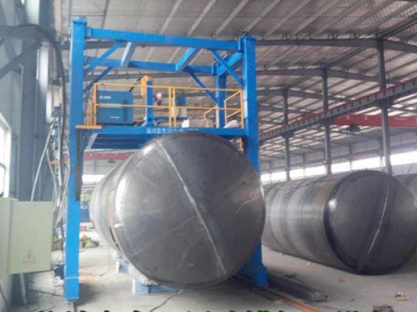 雙層罐焊接設(shè)備